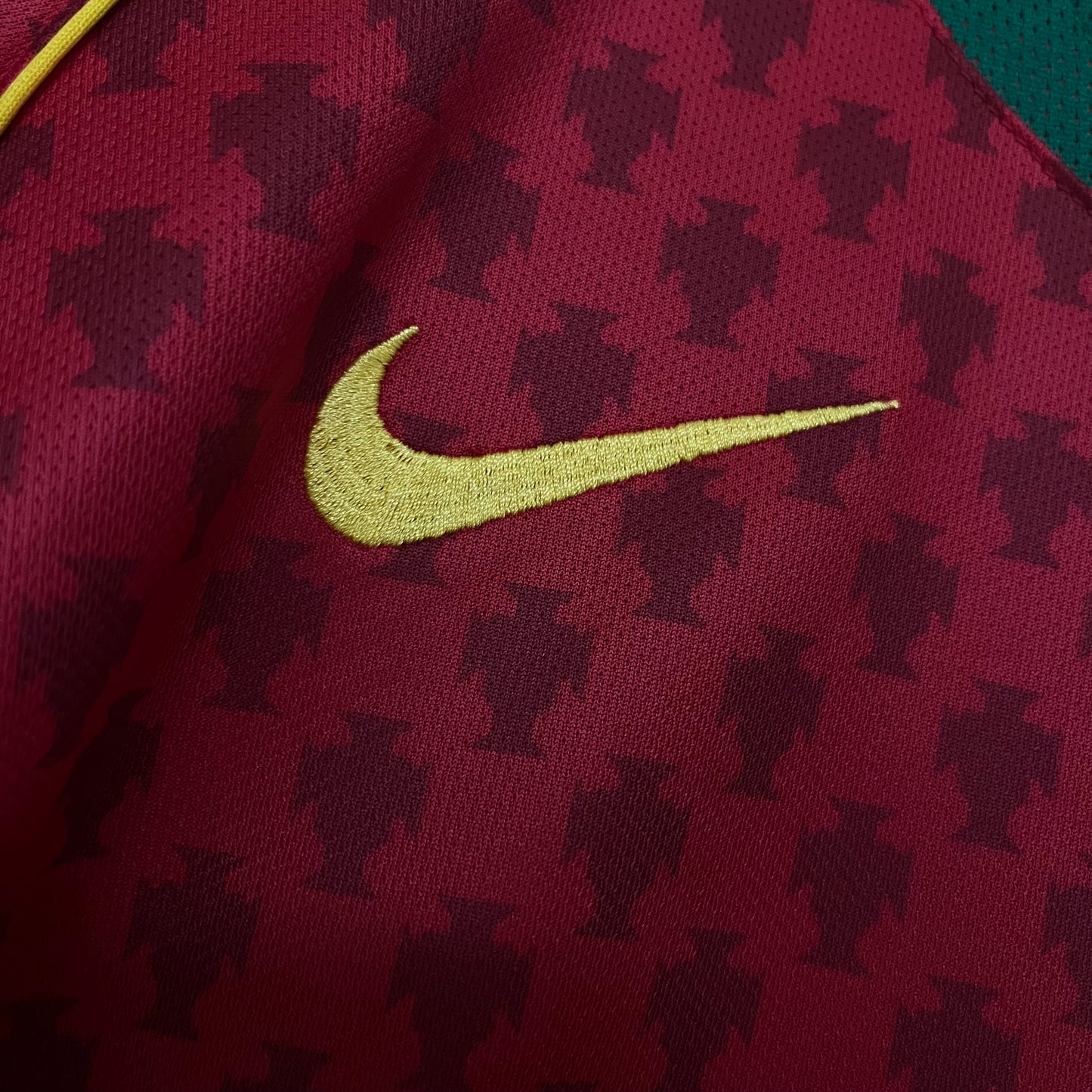 Portugal Euro 2004 - C.Ronaldo #17 Retro Version